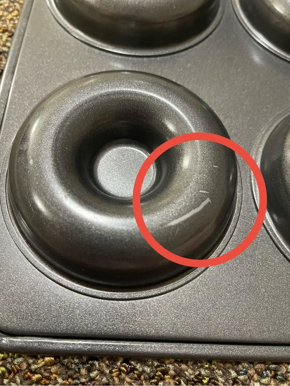Wilton, perfect results, 20-capacity donut pan